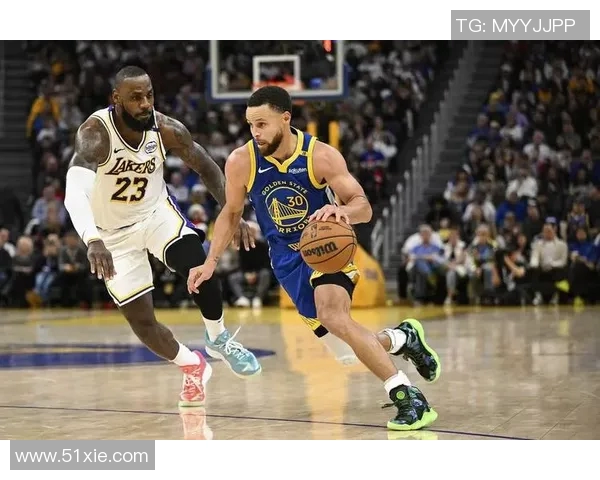 湖人队低迷西部第13,勇士队夺NBA常规赛冠军却遭魔术队爆冷逆转